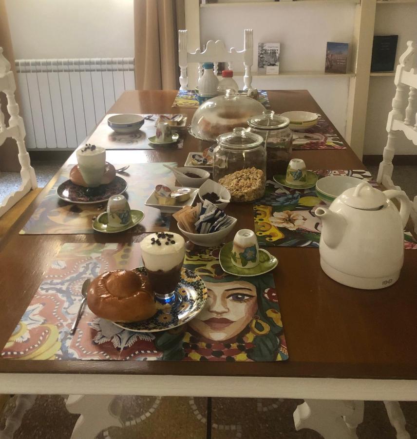 Maison Al Duomo メッシーナ エクステリア 写真